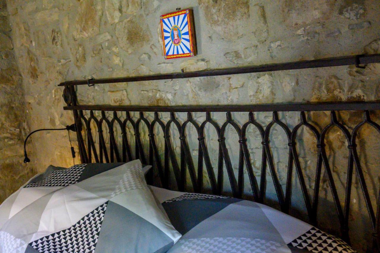 Malandrino Cottage Cefalu Exterior photo