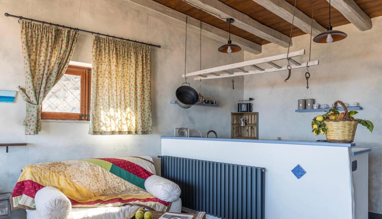 Malandrino Cottage Cefalu Exterior photo